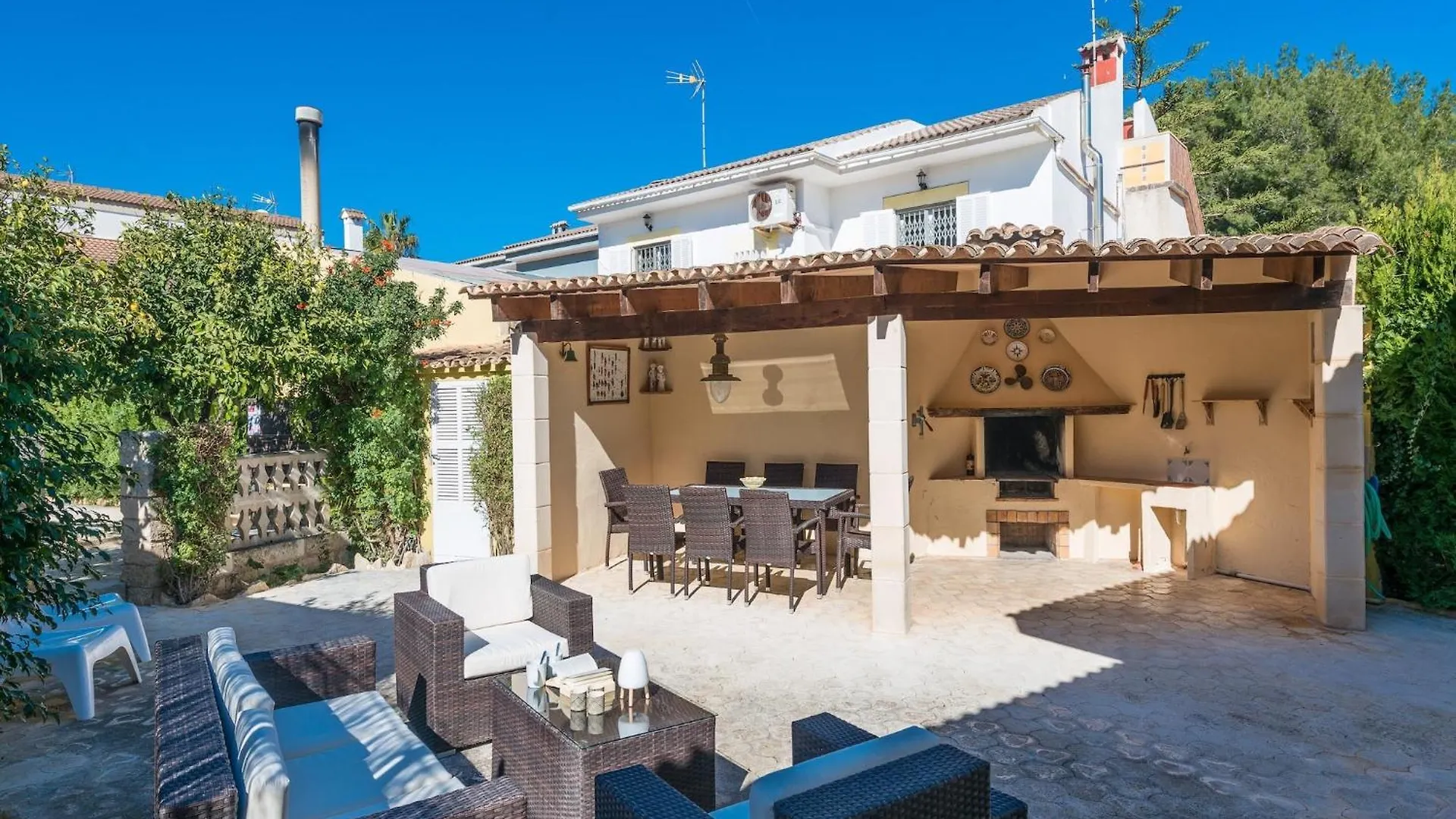 Can Miquel Tord - Villa With Private Pool Can Picafort  Spain